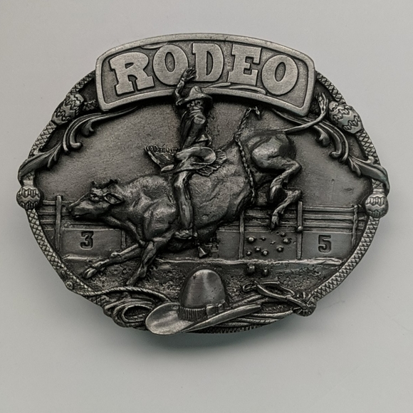 👣Vintage Buckle Company Pewter Rodeo Belt Buckle - Picture 1 of 3
